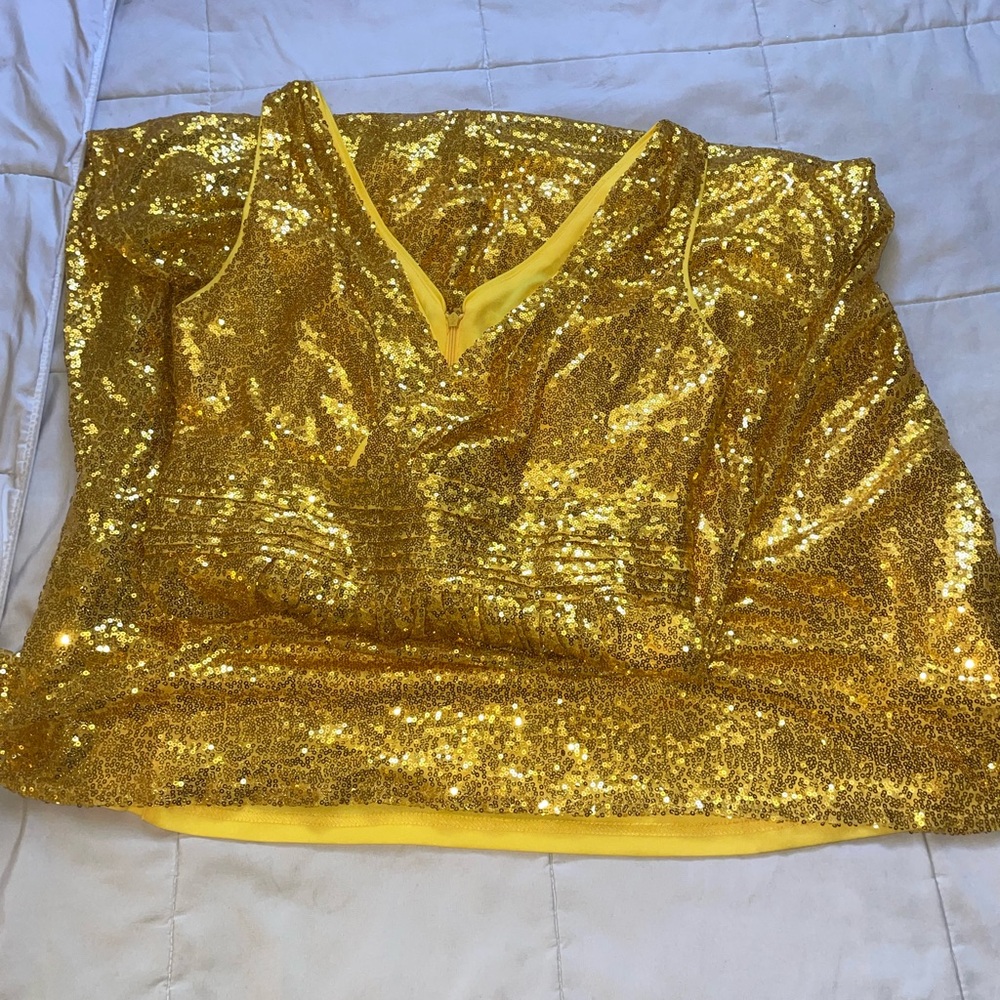 Gold Sequin V-Neck Evening Dress - Picture 5 of 5
